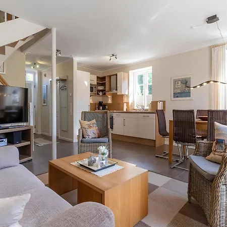 Holiday home Semi Detached House In A Quiet Location In The Village Of St Peter Ording