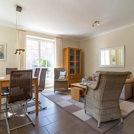 Holiday home Semi Detached House In A Quiet Location In The Village Of St Peter Ording