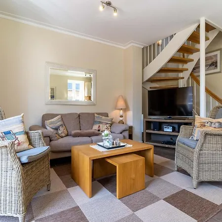 Feriehus Semi-detached House In A Quiet Location In The Village Of St Peter-ording